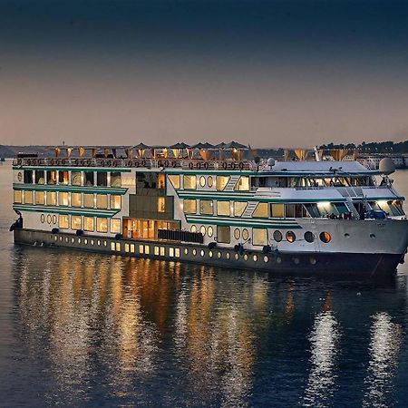 Acamar Nile Cruise - Every Monday From Luxor For 04 & 07 Nights - Every Friday From Aswan For 03 & 07 Nights מראה חיצוני תמונה