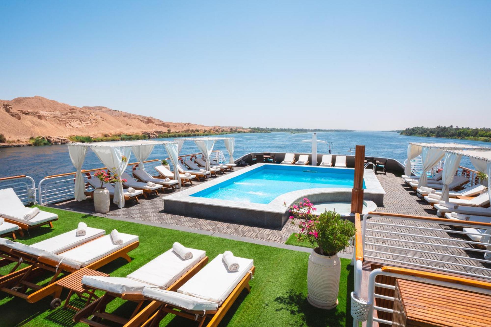 Acamar Nile Cruise - Every Monday From Luxor For 04 & 07 Nights - Every Friday From Aswan For 03 & 07 Nights מראה חיצוני תמונה
